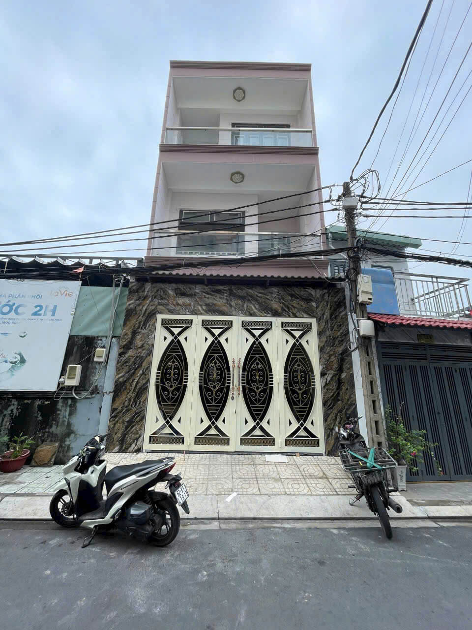 bán nhà đường số 53 Quận 7