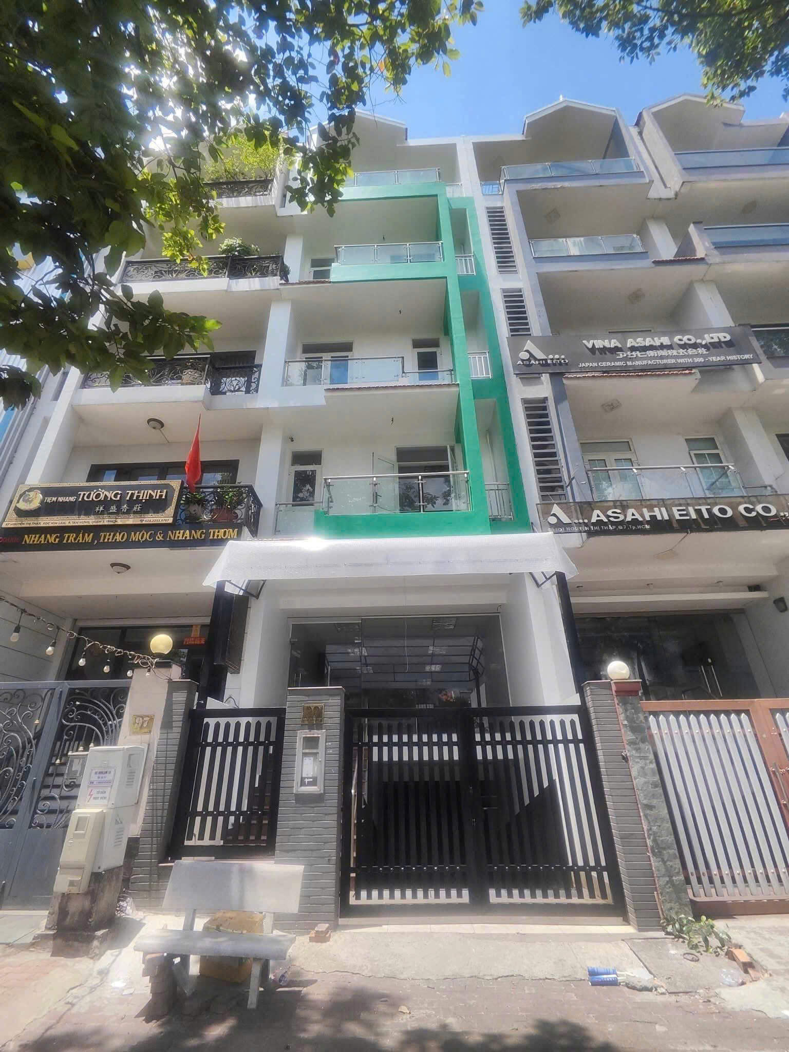 cho thuê nhà mặt tiền khu Him Lam kênh tẻ
