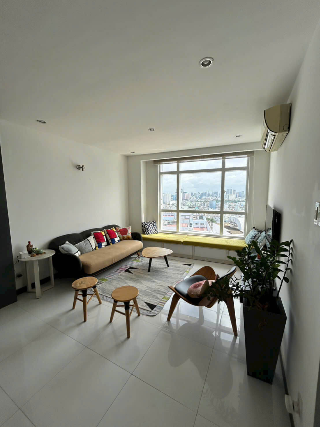 cho thuê căn hộ him lam riverside full nội thất
