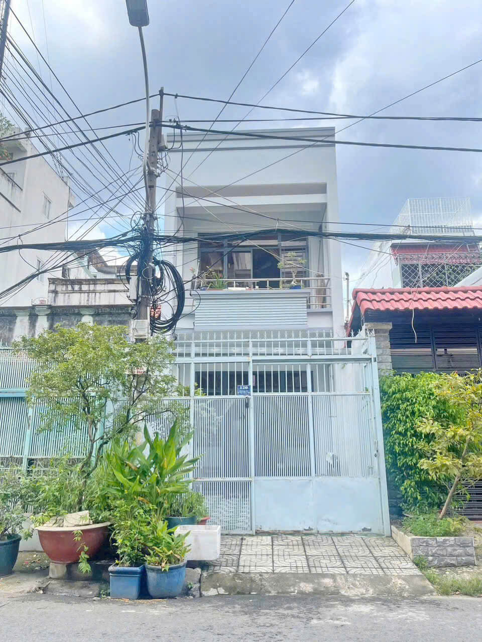 bán nhà mặt tiền đường 37 tân hưng
